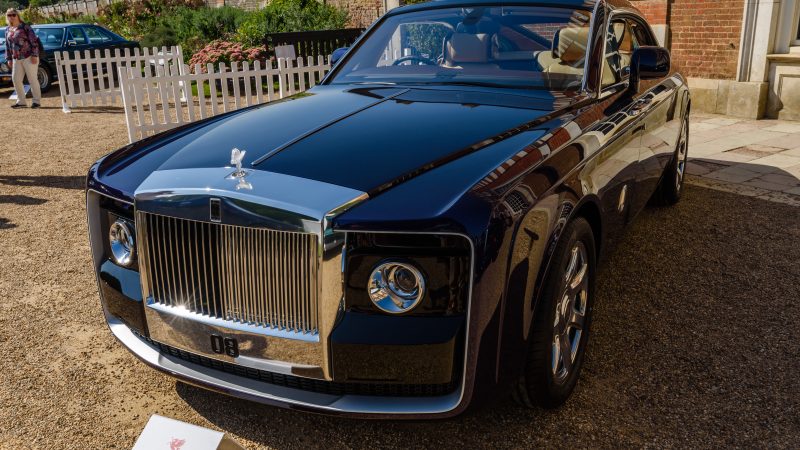 Admiring the Rolls-Royce Sweptail: The “No Dead Ends” Masterpiece Worth $13 Million